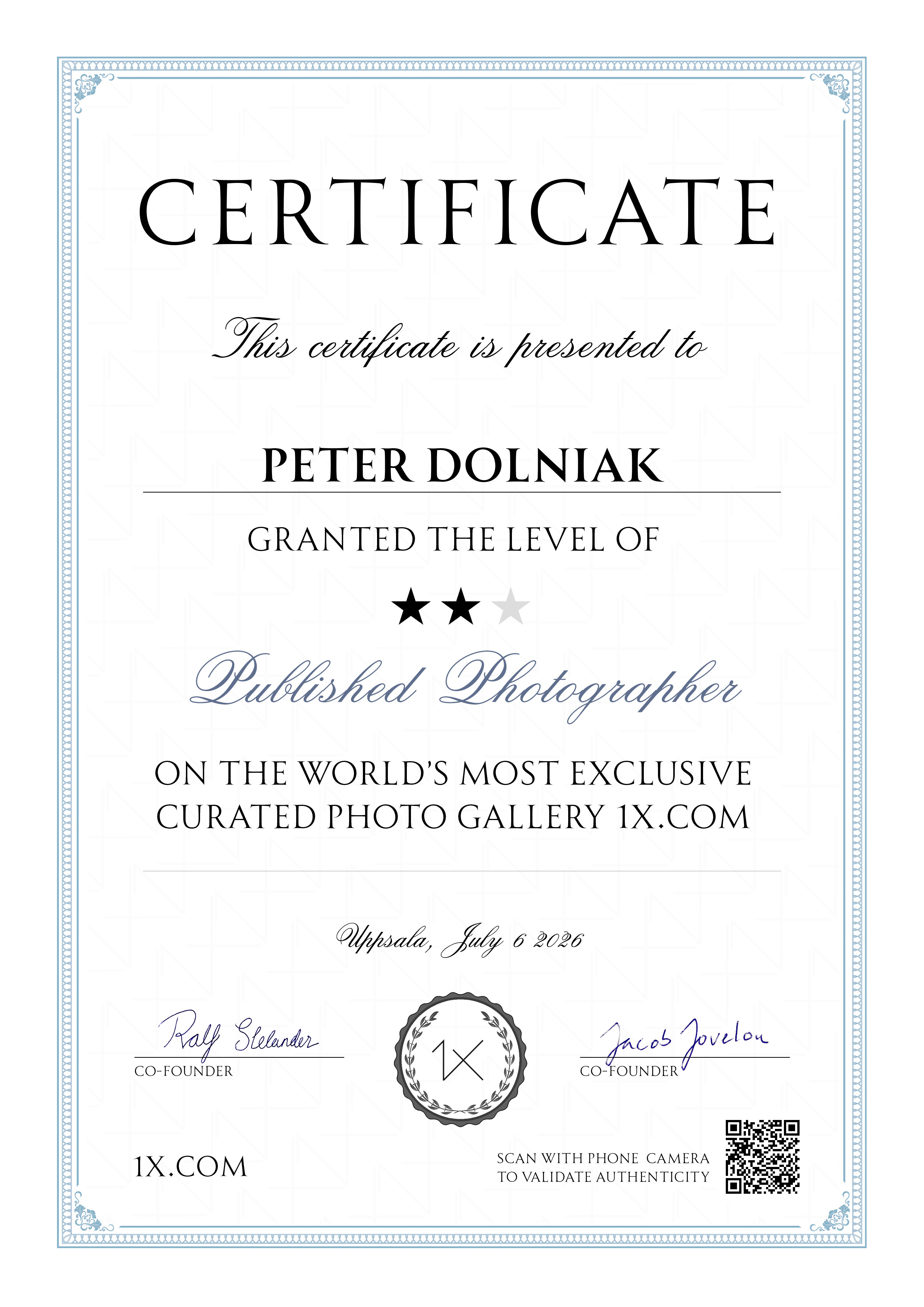 2.published photographer certificate 839907